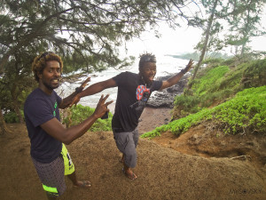 По узкой дороге с серпантином мы посетили несколько водопадов и восток острова Мауи - Хана.