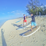 Обучение серфинг для новичков. Теория на берегу, практика в воде.
